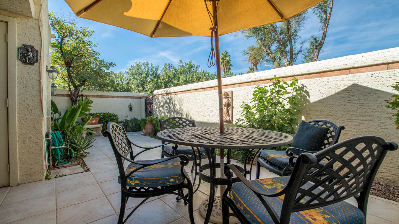 Arizona Paradise Living 5801 N 24th Place Phoenix, AZ 85016 Arizona